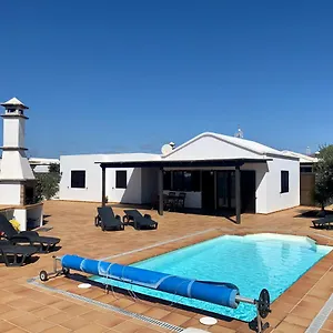 Casas Tomare Ii Сasa de vacaciones San Bartolomé